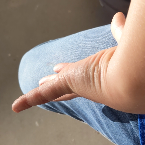 My hand - Picture 5 of 5